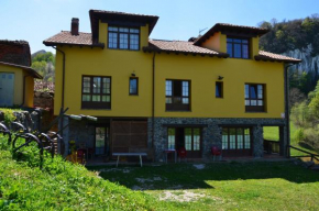 Гостиница El Quesar de Gamoneo  Гамонедо Де Кангас